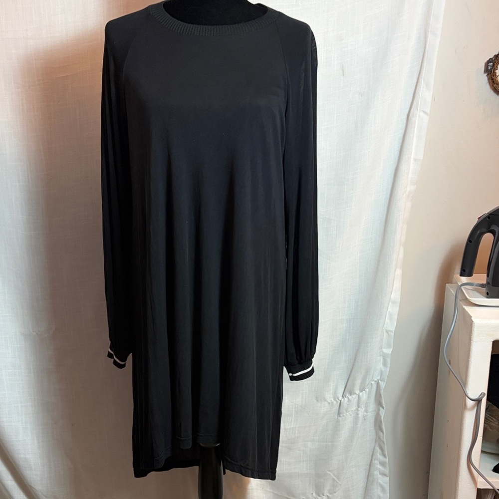 Vintage Zara Black Long Sleeved Dress NWT